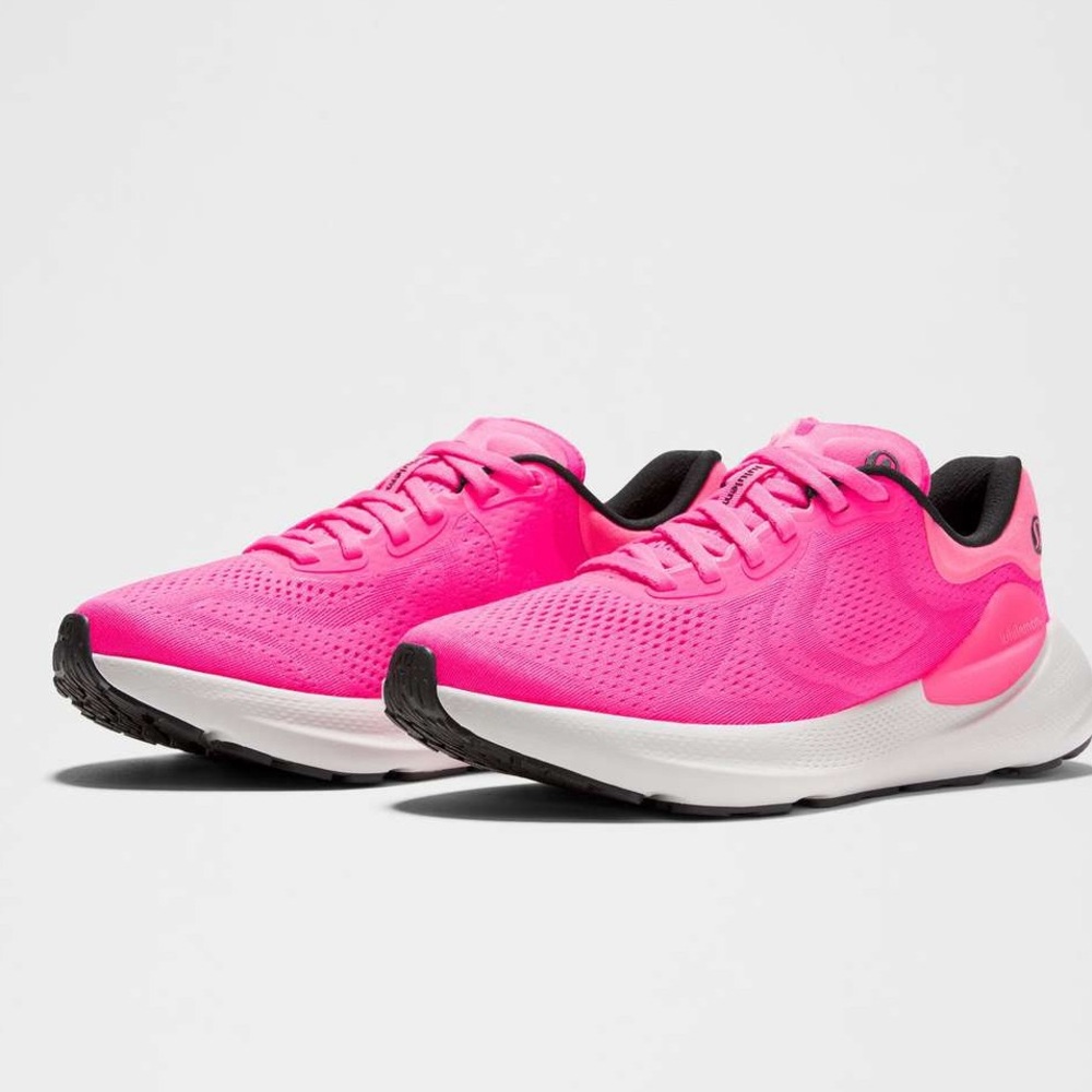 lululemon beyondfeel running shoes 8.5